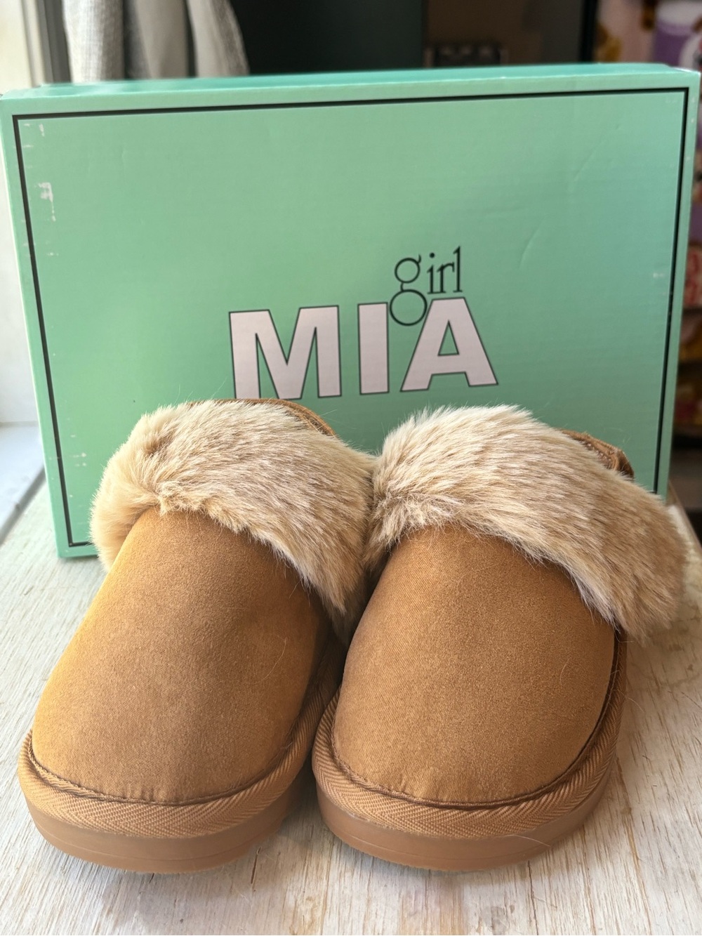 MIA Girls Tan Faux-Fur Lined Slip-On Slippers